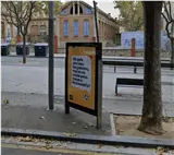 Mupi en acceso al parking Oques de Reus